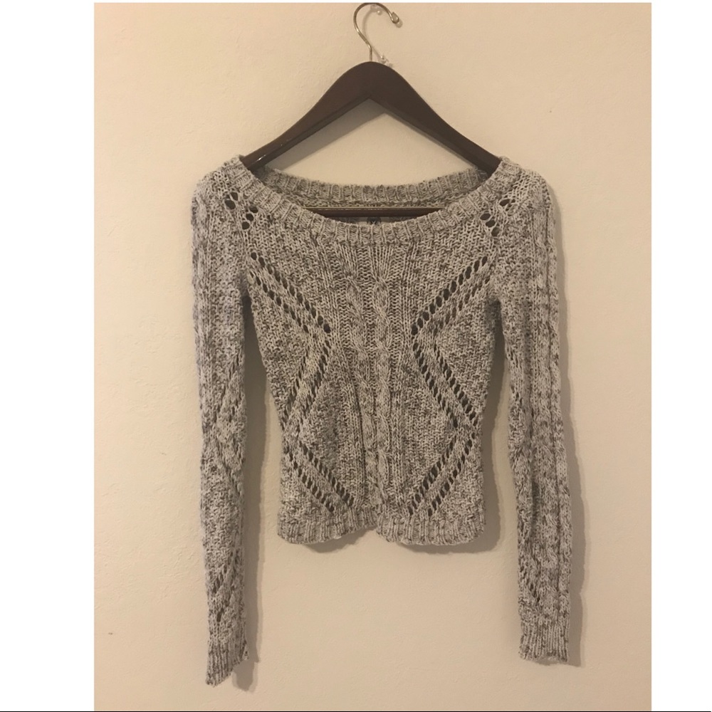 American Eagle grey sweater